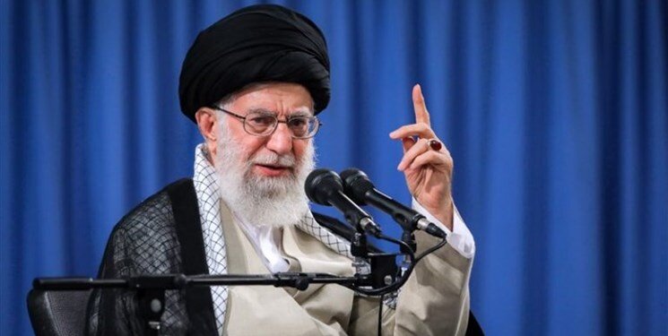 تأکید رهبر انقلاب بر مقابله با برهم‌زنندگان امنیت روانی مردم در فضای مجازی - مرجع تنظیم مقررات خدمات فضای مجازی ایران - رهبر معظم انقلاب اسلامی صبح امروز (سه‌شنبه) در دیدار رئیس قوه قضاییه و جمعی از مسئولان و کارکنان دستگاه قضایی بر مقابله با برهم‌زنندگان امنیت روانی مردم در فضای مجازی تأکید کردند.